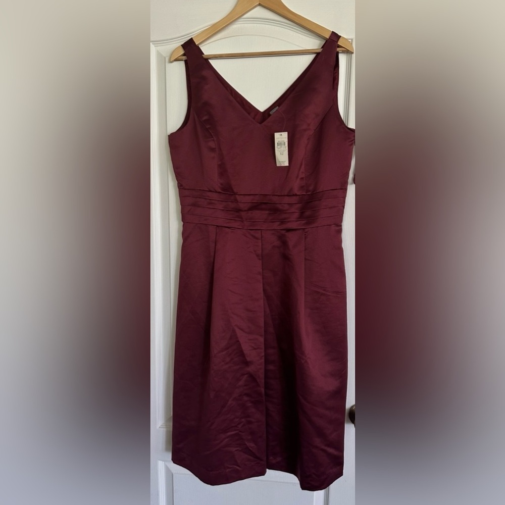 SALE! Ann Taylor Strapless Burgundy Dress